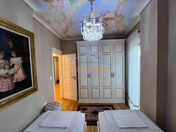 Tirane, jepet me qera apartament 2+1+Ballkon Kati 9, 73 m² 1.050 € (Myslym Shyri)