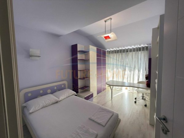 Tirane, jepet me qera Vile 3 Katshe , 307 m² 3.500 € (Kodra e Diellit)