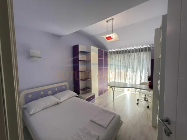 Tirane, jepet me qera apartament 3 Katshe , 307 m² 3.500 € (Kodra e Diellit)