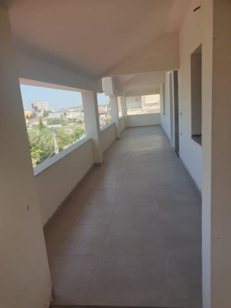 Tirane, jepet me qera nga Pronari, pa-komision apartament+verande | Penthouse 2+1+Ballkon Kati 3, 78 m² 350 € (Rruga Dalip Topi)