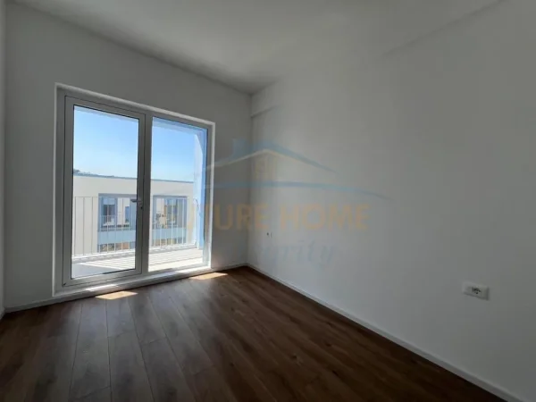 Shitet, Apartament 1+1, Rezidenca OXA, Tiranë.