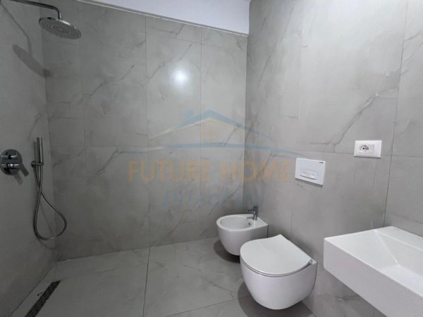 Shitet, Apartament 1+1, Rezidenca OXA, Tiranë.