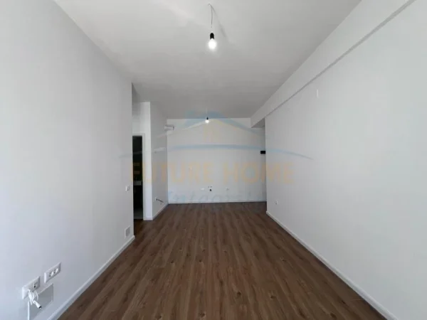 Shitet, Apartament 1+1, Rezidenca OXA, Tiranë.