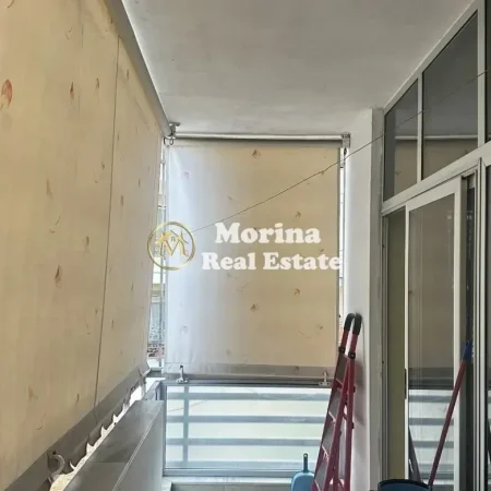 Tirane, shitet apartament 1+1 Kati 3, 81 m² 178.860 € (Ali Demi)