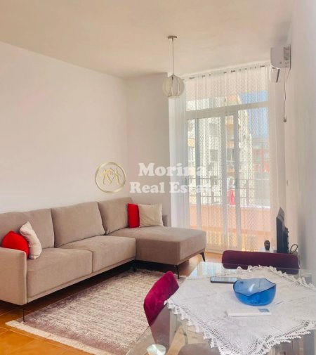 Tirane, jepet me qera apartament 1+1+Ballkon Kati 5, 60 m² 450 € (Astir)