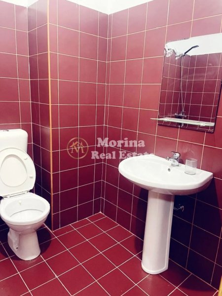 Tirane, jepet me qera apartament 1+1+Ballkon Kati 5, 60 m² 450 € (Astir)