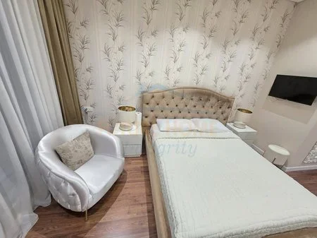 Tirane, shitet apartament 3+1 Kati 8, 201 m² 750.000 € (Rruga e Kavajes)