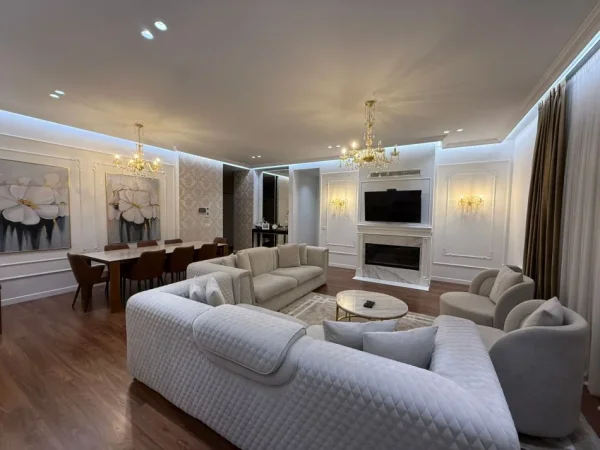 Tirane, shitet apartament 3+1+Ballkon , 202 m² 750.000 € 