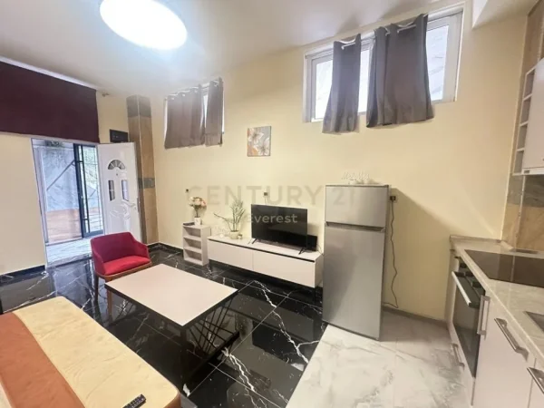 Tirane, jepet me qera apartament 1+1 Kati 0, 56 m² 350 € (Rezidenca Kaimi ne zonen e Ali Demit)