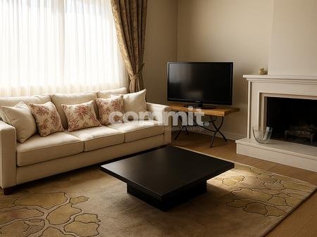 Tirane, jepet me qera apartament 3+1+Aneks , 280 m² 1.500 € 