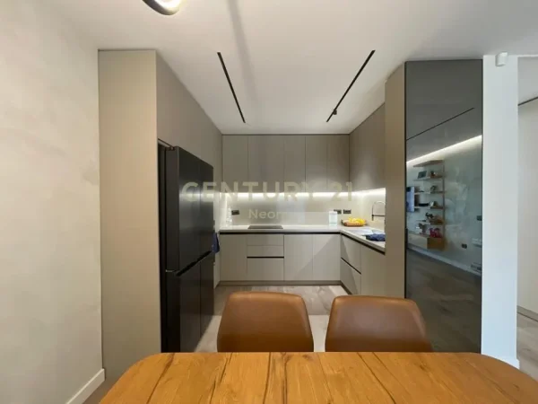 Tirane, shitet apartament 3+1+Aneks+Ballkon Kati 3, 165 m² 355.000 € (Neom122529)