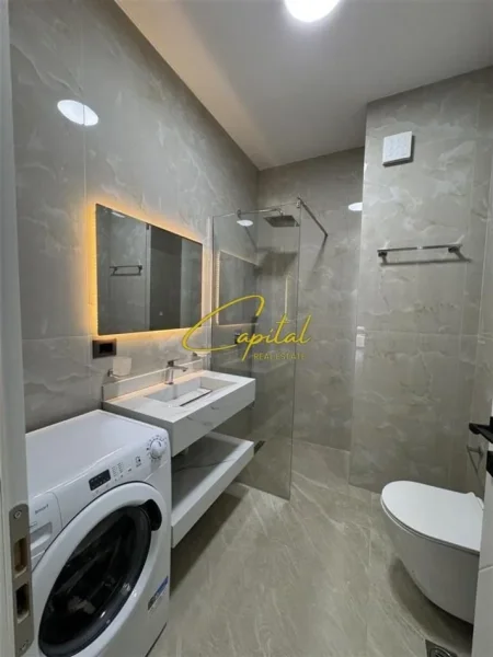 Tirane, jepet me qera apartament 1+1 Kati 7, 70 m² 600 € (RRUGA NDRE MJEDA)