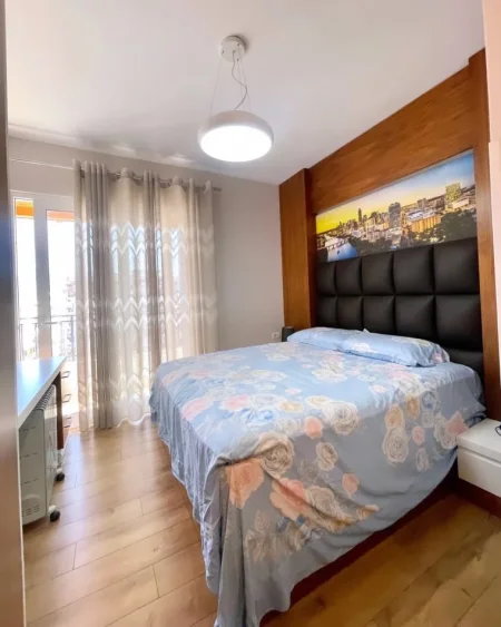 Tirane, shitet apartament 2+1 , 112 m² (misto mame)