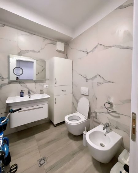 Tirane, shitet apartament 2+1 , 112 m² (misto mame)