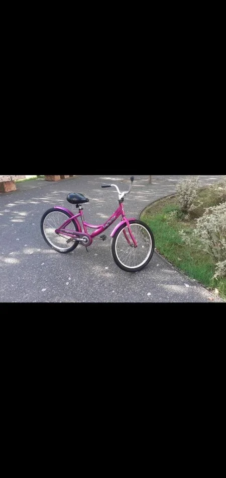 Tirane, shes biciklete Marka Yolla, 24, per gra dhe vajza, 12.000 leke te reja lejla