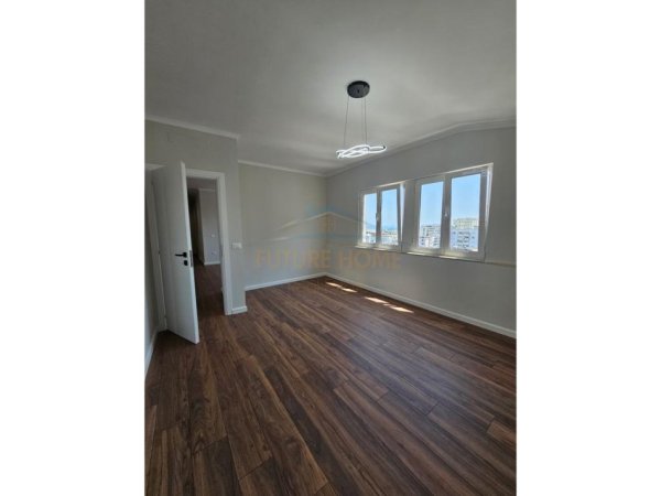 Durres, shitet apartament 2+1 Kati 9, 76 m² 125.000 € 