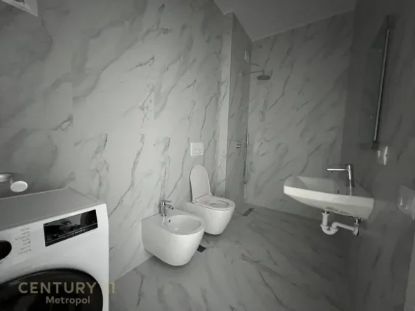 Tirane, shitet apartament 1+1 Kati 4, 60 m² 115.000 € (Rezidenca Kaimi)