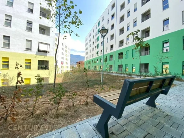 Tirane, shitet apartament 1+1 Kati 4, 60 m² 115.000 € (Rezidenca Kaimi)
