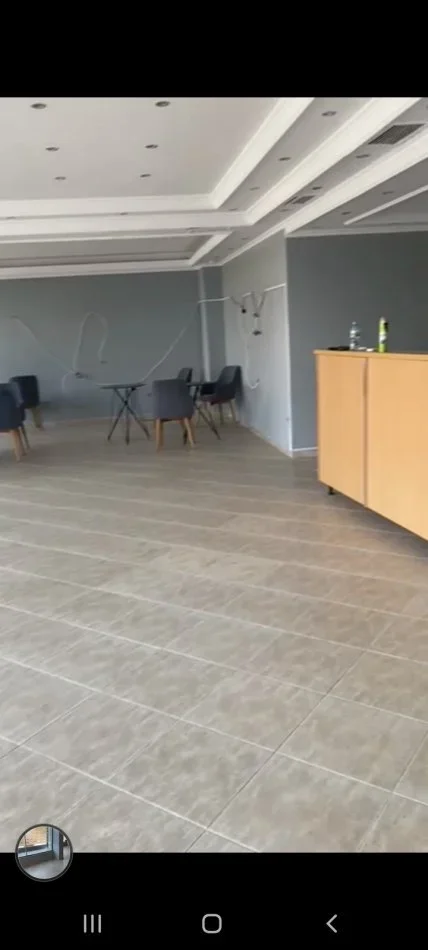 Tirane, shitet apartament 1+1 Kati 1, 200.000 € 