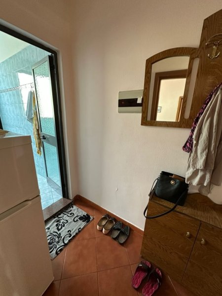 Tirane, jepet me qera apartament 1+1 Kati 5, 50 m² 400 € (Blv Bajram Curri -Lulishte Cajupi))