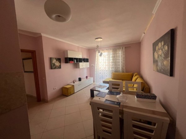 Tirane, shitet apartament 1+1+Aneks+Ballkon Kati 7, 65 m² 83.000 € (Astir)