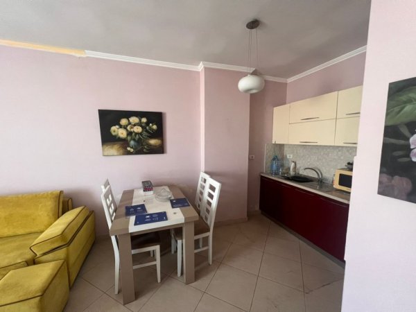 Tirane, shitet apartament 1+1 Kati 7, 65 m² 87.000 € (ASTIR)