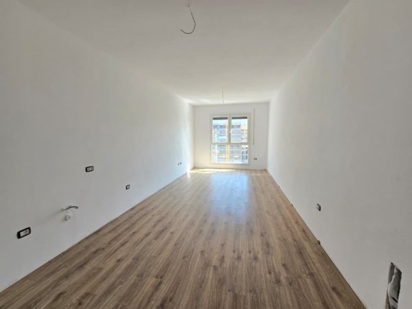 Tirane, shitet apartament 1+1 Kati 1, 72 m² 100.380 € (Paskuqan)