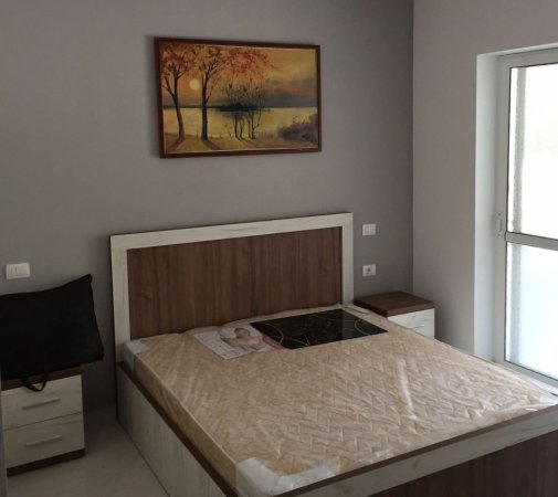 Tirane, jepet me qera garsonier Kati 1, 45 m² 430 € (Rruga Fortuzi)