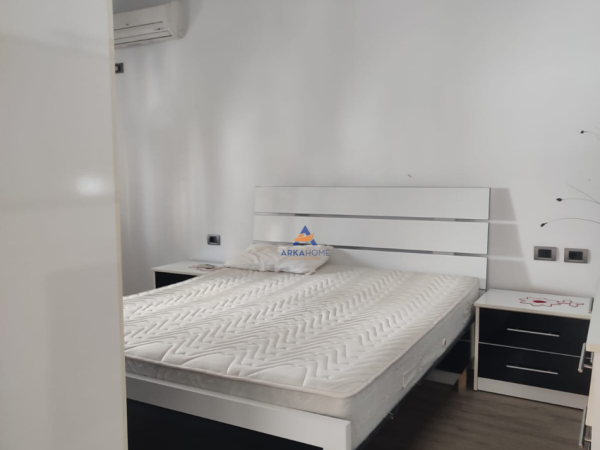 Tirane, shitet apartament 2+1+Ballkon Kati 3, 68 m² 140.000 € (PRANE KESHIT, VASIL SHANTO)