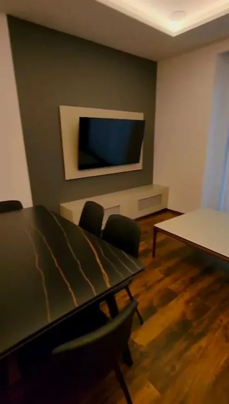 Tirane, jepet me qera apartament 3+1 Kati 6, 180 m² 3.200 € (STADIUMI AIR ALBANIA)