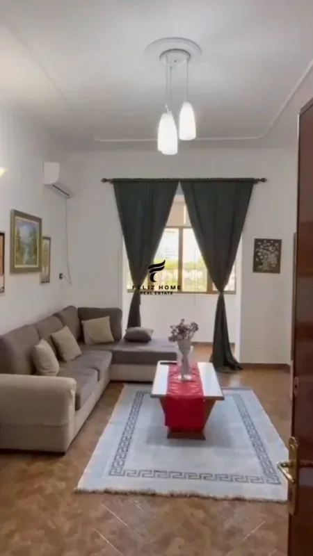 Tirane, jepet me qera apartament 1+1 Kati 5, 80 m² 600 € (BLLOK)