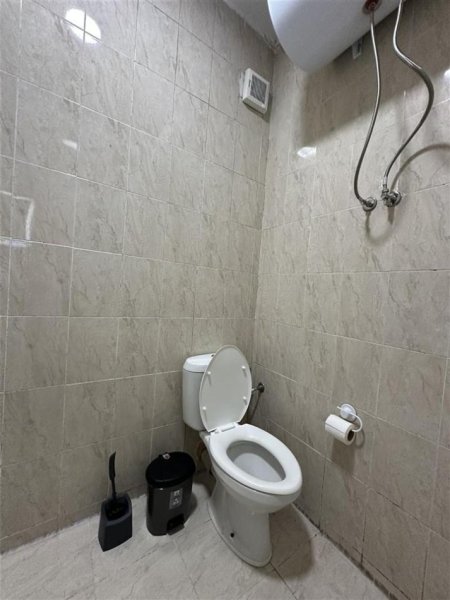 Tirane, jepet me qera apartament 2+1 Kati 6, 100 m² 500 € (DON BOSKO)