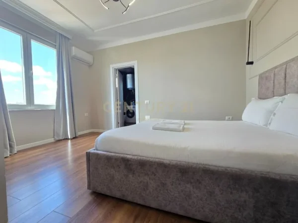 Tirane, shitet apartament 2+1+Aneks+Ballkon Kati 7, 106 m² 320.000 € (Stadiumi Dinamo)