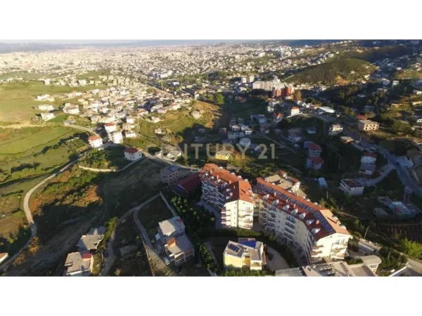 Tirane, jepet me qera hotel Kati 6, 8.079 m² 45.000 € (Farke)