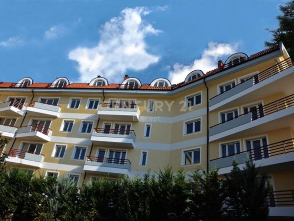 Tirane, jepet me qera hotel Kati 6, 8.079 m² 45.000 € (Farke)