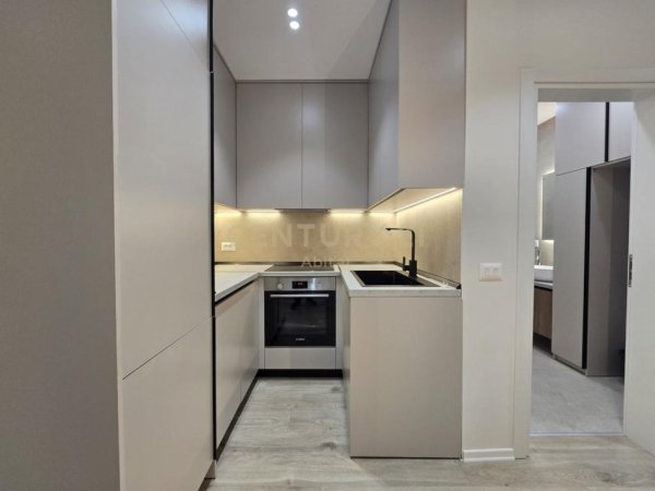 Tirane, shitet apartament 2+1 Kati 5, 86 m² 250.000 € (21Dhjetori)