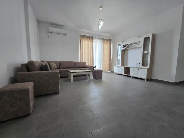 Tirane, shitet apartament 2+1 Kati 5, 111 m² 115.000 € (KAMEZ)