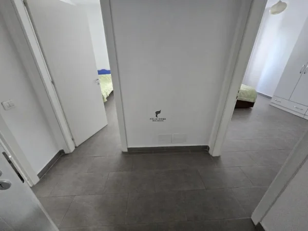 Tirane, shitet apartament 2+1 Kati 5, 111 m² 115.000 € (KAMEZ)