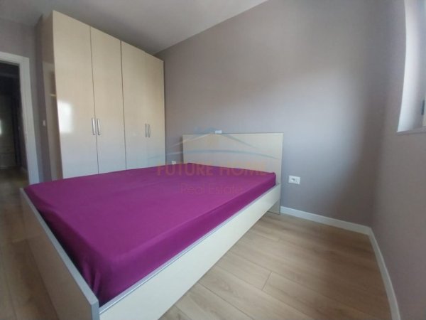 Tirane, jepet me qera apartament 1+1 Kati 3, 70 m² 620 € (Don Bosko)
