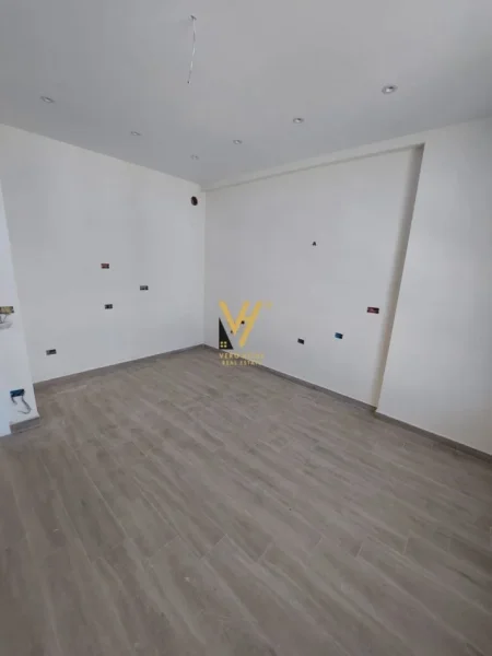 Tirane, shitet apartament 3+1+Ballkon Kati 8, 133 m² 290.000 € (DON BOSKO)