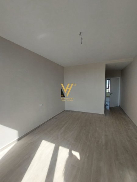 Tirane, shitet apartament 3+1+Ballkon Kati 8, 133 m² 290.000 € (DON BOSKO)