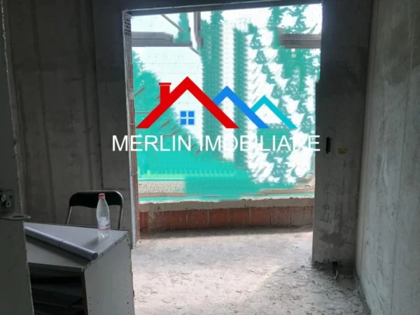 Tirane, shitet apartament 2+1+Ballkon Kati 3, 106 m² 190.000 € (RRUGA EGNATIA)