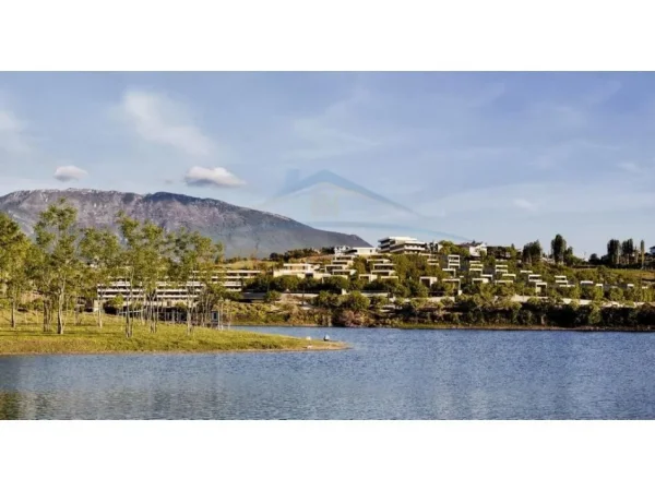 Tirane, shitet apartament 2+1 Kati 3, 116 m² 203.600 € (LIQENI I FARKES)