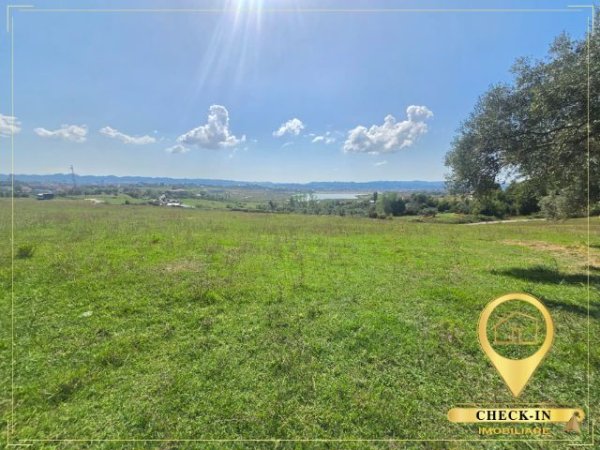 Tirane, shitet toke , 500 m² 100.000 € Liqeni Paskuqanit