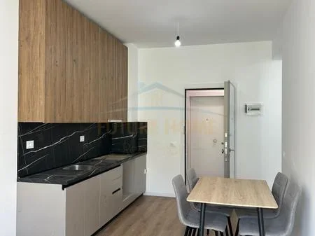 Tirane, shitet apartament 1+1 Kati 2, 53 m² 88.000 € (Fresku)