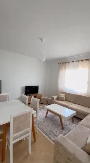 Tirane, jepet me qera apartament 2+1 Kati 2, 75 m² 400 € (Prane Top Channel)