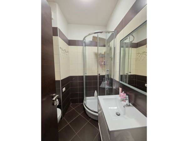 Tirane, shitet apartament 1+1 Kati 4, 62 m² 179.000 € (Ish-parku)