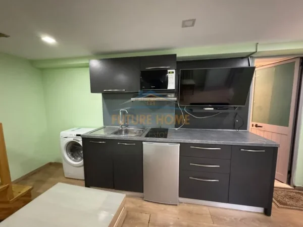 Tirane, jepet me qera apartament 1+1 Kati 0, 51 m² 500 € (21 dhjetori)