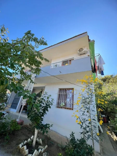 Tirane, shes Vile 2 Katshe Kati 0, 193 m² 260.000 € (Rruga Leka i Madh)