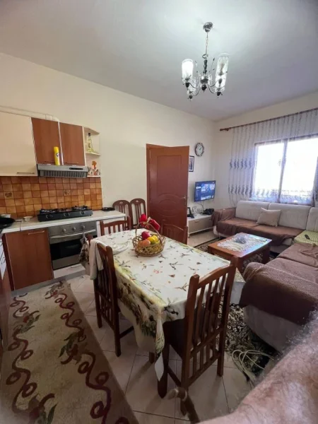 Tirane, shes Vile 2 Katshe Kati 0, 193 m² 260.000 € (Rruga Leka i Madh)